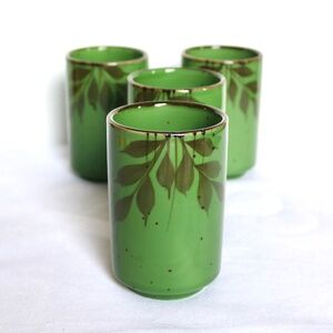 Set of 4 Avocado Green Ceramic Stoneware Speckled Juice Cups Glasses Tea Saki